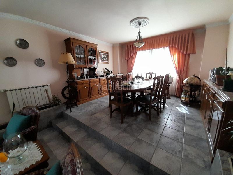 Foto 71ed41ad-705b-494b-9ec6-42a14c3b136e. Chalet avec chauffage parking dans Torre del Bierzo
