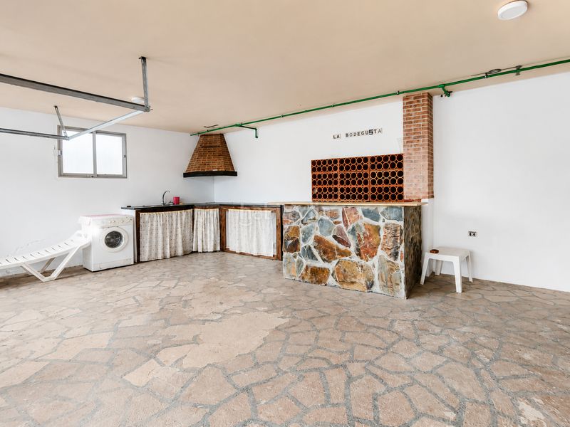 Foto a2a62095-a83d-42a9-b099-046f077a2822. Xalet amb aparcament a Longuera - Toscal Realejos (Los)