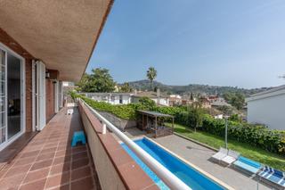 Xalet  Carrer de les alzines. Casa o chalet independiente en venta en calle de les alzines