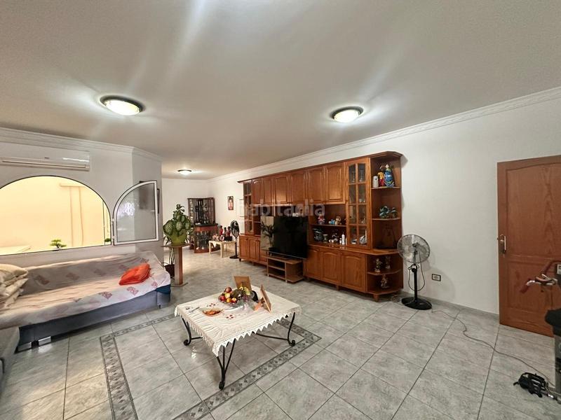 Foto 2fee4af1-e0e1-43f0-9375-bb581f0689e3. Casa  terrera en vecindario en Vecindario - El Doctoral - Cruce de Sardina Santa Lucía de Tirajana