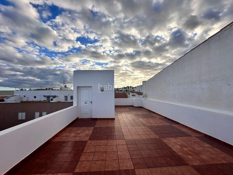 Foto 7fd78990-22bb-4ace-9d72-3b004ba1b49c. Casa con parcheggio in Vecindario - El Doctoral - Cruce de Sardina Santa Lucía de Tirajana