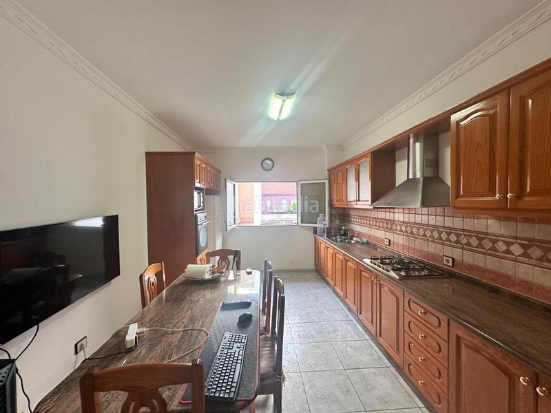 Foto 834e2718-d131-4b2d-b3aa-2af400334208. Casa con parcheggio in Vecindario - El Doctoral - Cruce de Sardina Santa Lucía de Tirajana