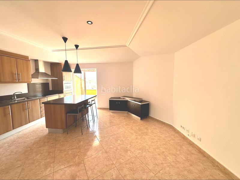 Foto 2fd02bb3-e838-4f39-bdd4-500d0ab58511. Dachwohnung mit parking in San Gregorio Telde