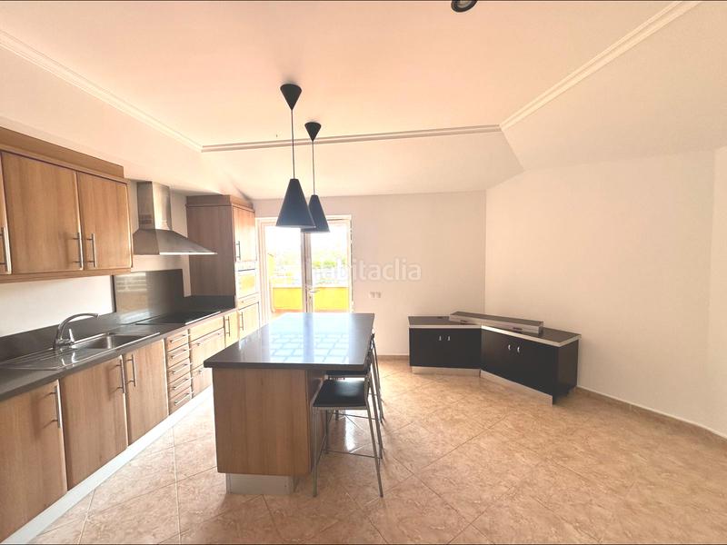 Foto 34836640-f070-434b-ad57-6d670ac1317b. Dachwohnung mit parking in San Gregorio Telde