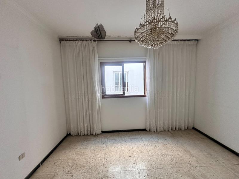 Foto 8e35d2e7-820f-45d8-acb3-a8103abb2fc9. Flat in Carretera del Centro Palmas de Gran Canaria (Las)