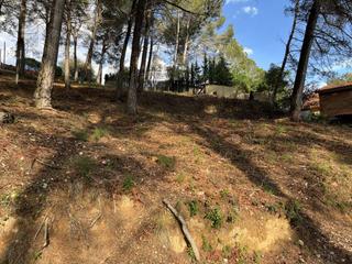 Terreny residencial a Castellnou-Can Mir-Can Sol. Parcela semillana en can mir con opcin a comprar la parcela con