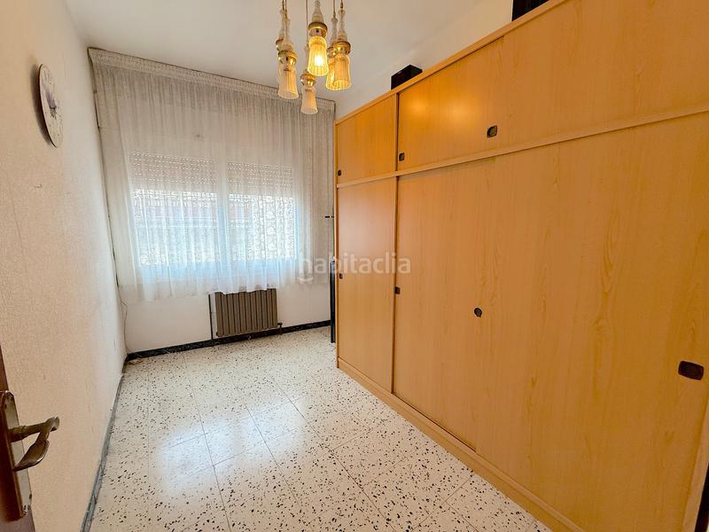 Foto 59428cfb-eb08-4934-a99b-0715305f1374. Piso  grande, 4 hab, 2 terrazas, 2 vecinos. en Rubí