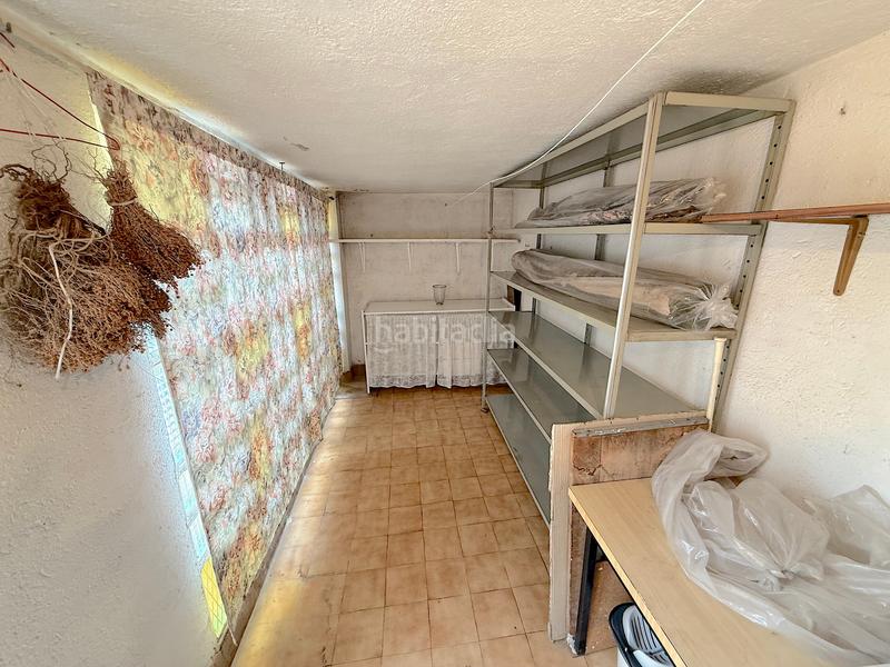 Foto 98bd7222-1c12-4b2d-8de9-1cb28909048d. Piso  grande, 4 hab, 2 terrazas, 2 vecinos. en Rubí