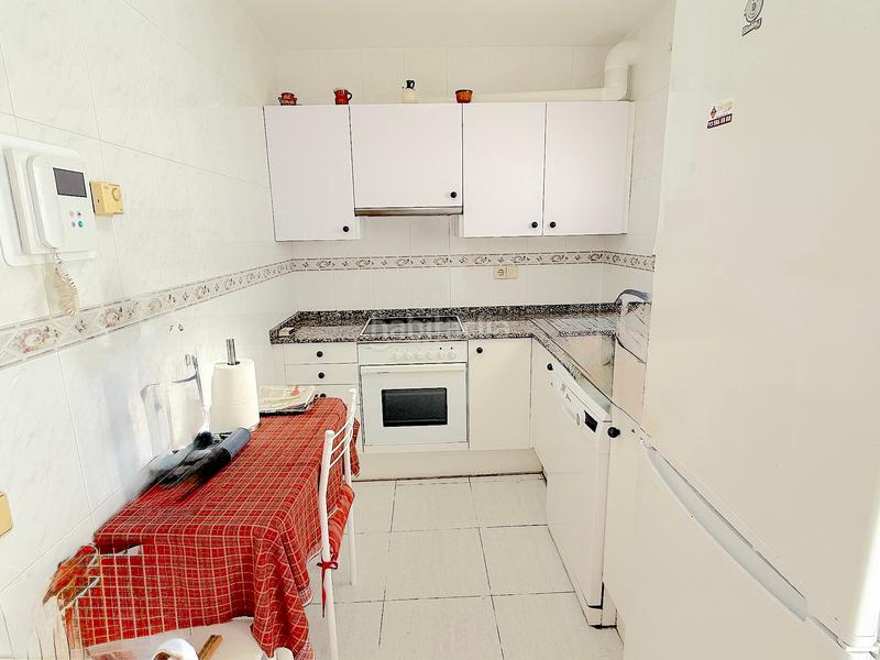 Foto 93b5663e-a73a-4e13-80e0-69ce24423e83. Piso  2 hab, asc, balcón. 1996. para vivir en Rubí