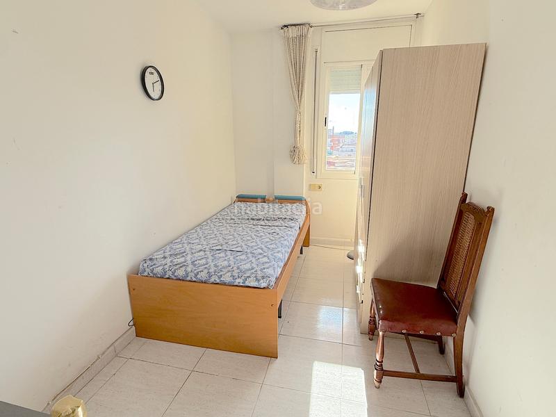 Foto b0ea7e95-c6c9-4f5b-b388-e98391930124. Piso  2 hab, asc, balcón. 1996. para vivir en Rubí