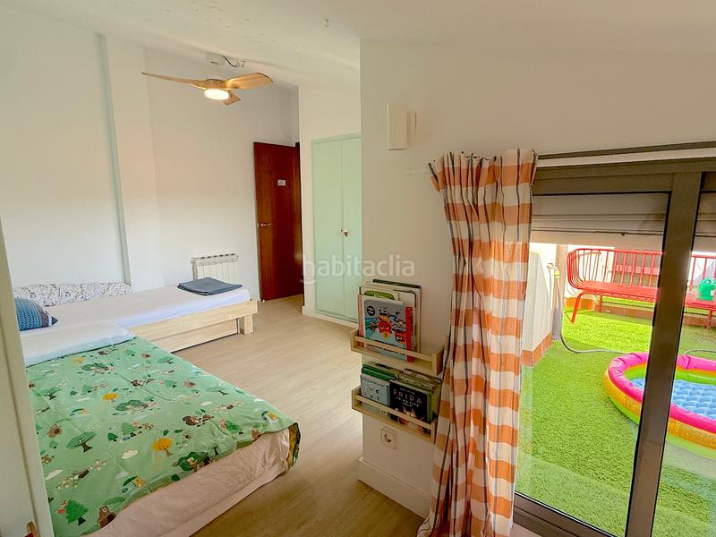 Foto e8d03d89-0438-47a1-93de-f45a7de31904. Duplex avec chauffage parking dans Can Roses Rubí