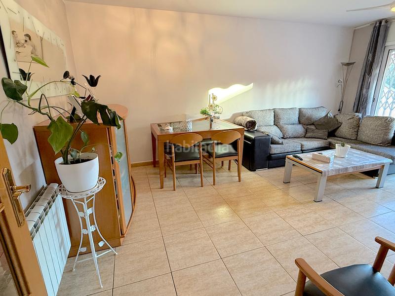 Foto 4072b0c2-0814-4d06-b125-bc69d80605ba. Casa adossada amb calefacció aparcament a Ca n´Oriol Rubí