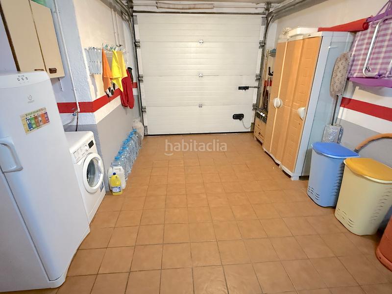 Foto 8dbeaf40-94a8-4bbd-9971-b567c5555369. Casa adossada amb calefacció aparcament a Ca n´Oriol Rubí