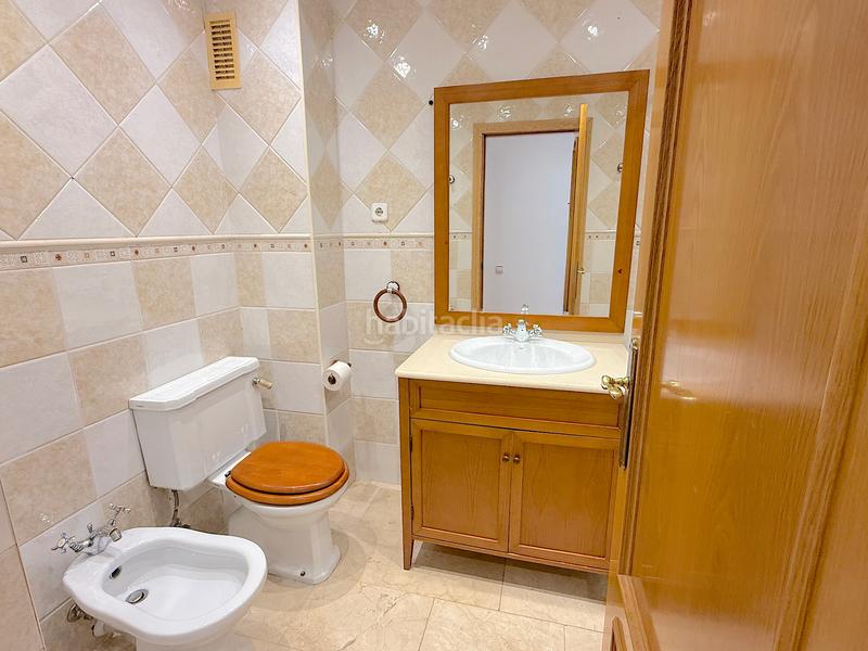 Foto 271fa43b-ba5b-4288-b32c-018d5bdd5554. Dúplex amb calefacció aparcament a Ca n´Oriol Rubí