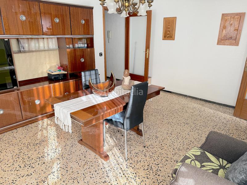 Foto 28c63701-6181-4981-877c-702d8dd709ee. Piso  céntrico de 3 hab, ascensor, para entrar a vivir. en Rubí