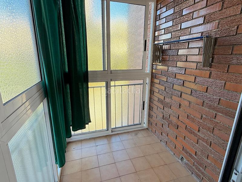 Foto 350355b4-a81f-44de-bf90-e7c6de5a5c8a. Piso  céntrico de 3 hab, ascensor, para entrar a vivir. en Rubí