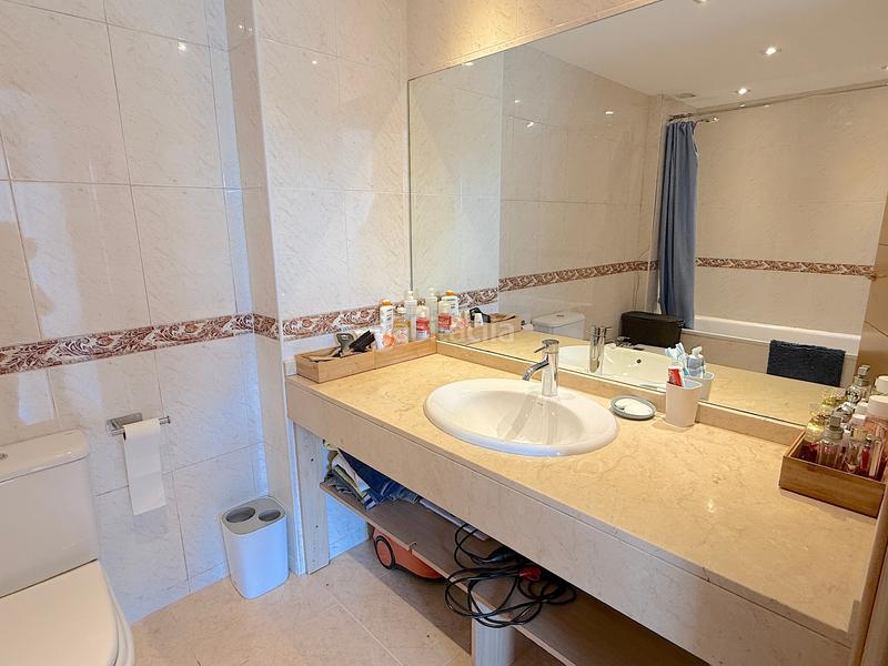 Foto 588eae38-ac35-47cf-904f-b311192b1c79. Pis amb calefacció aparcament a Mercat Rubí