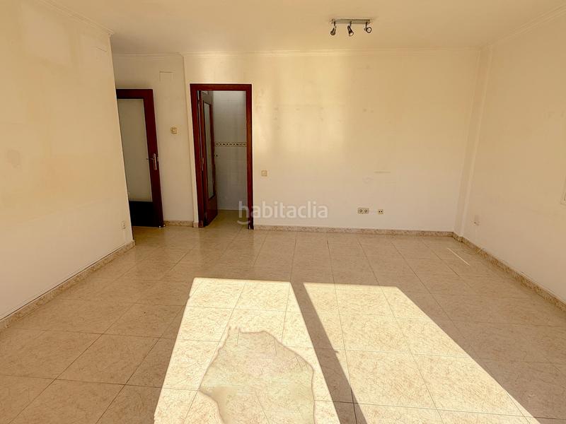 Foto eb6b3832-0386-4162-a5e7-f390613142a1. Pis amb calefacció a Mercat Rubí