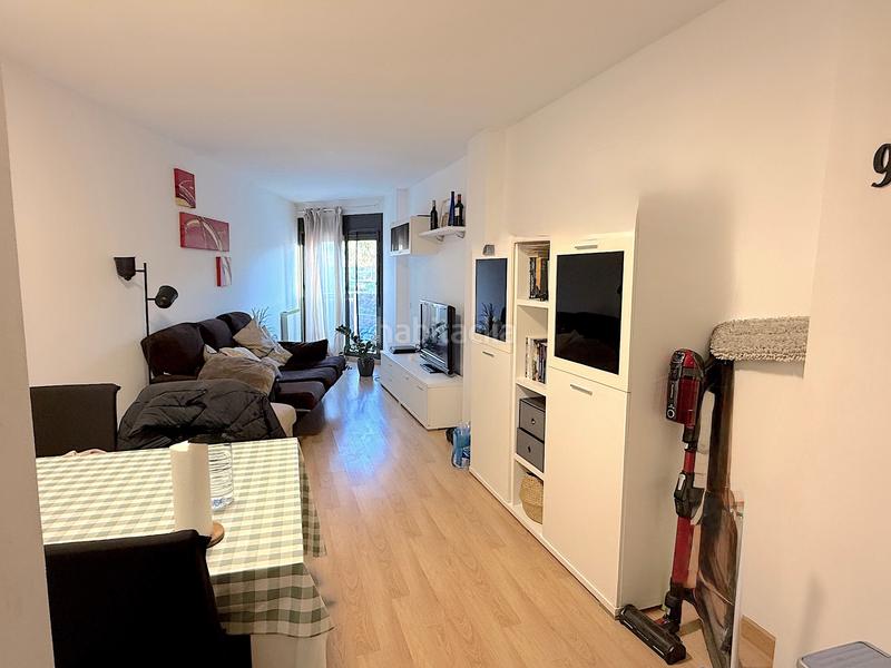 Foto 35bb8af2-8a73-4bdf-93c7-7e6ef2bf2c7b. Duplex con riscaldamento parcheggio in Ca n´Oriol Rubí