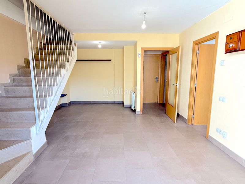 Foto 3c2c50e8-f974-4e06-af3e-5e9c999ab873. Duplex con riscaldamento parcheggio in Ca n´Oriol Rubí