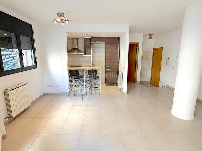 Foto b7c5bf31-1321-483b-ad01-1b2ee43a1c8a. Pis amb calefacció a Mercat Rubí