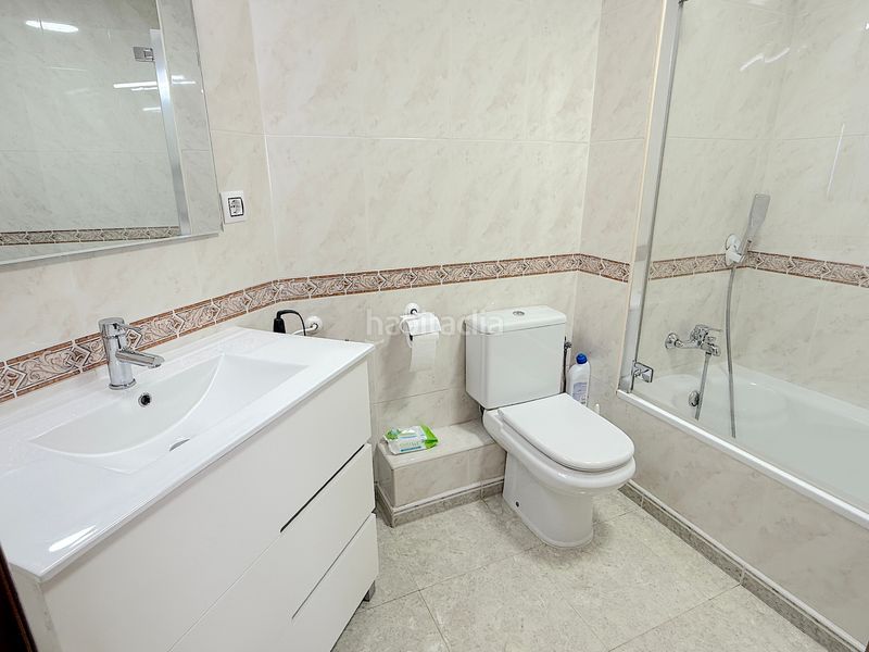Foto ab807a62-b328-4c69-9648-15c8794ee135. Casa adossada amb calefacció a Ca n´Oriol Rubí