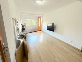 Flat in Progrés. Piso fgc, 3 hab, asc, balcón, calefacción.