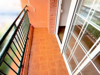 Appartamento in Zona Nord. Piso grande de 3 hab, 2 baños, balcón, ascensor. para vivir.