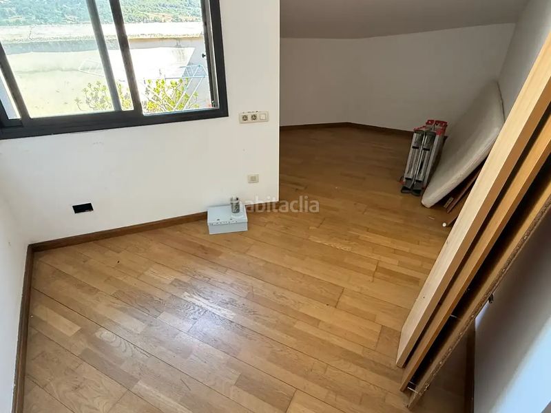Foto 302f5dab-64c1-452d-bc99-9bc5aa8f9d97. Duplex avec chauffage dans La Serreta Rubí