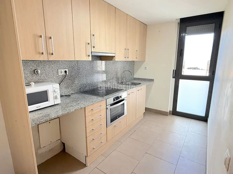 Foto 92161acb-1403-46a0-b8a3-7fb3ddbc4d61. Duplex con riscaldamento in Ca n´Oriol Rubí