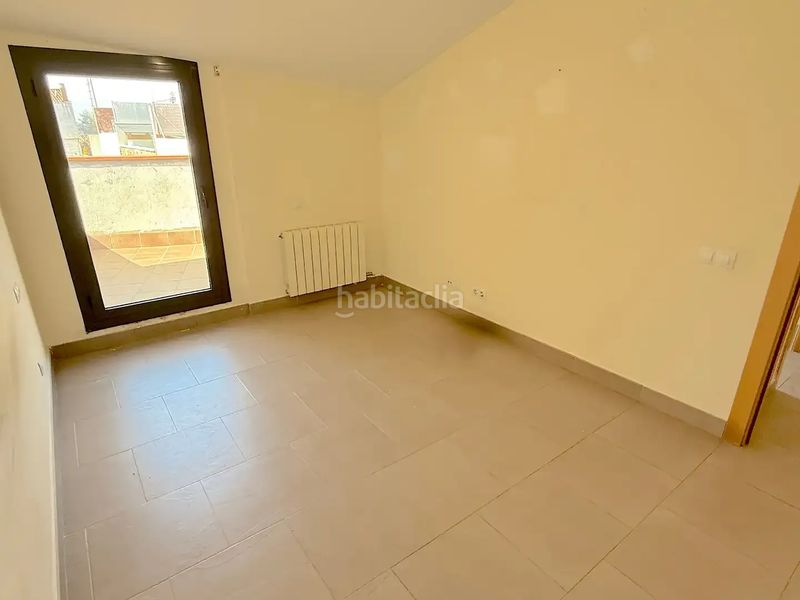 Foto f428786d-b005-4bda-8007-2e2c87da3ccb. Duplex con riscaldamento in Ca n´Oriol Rubí