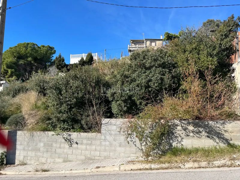 Foto ca50de5b-bb7d-438e-b696-fa50a2c3a414. Terreny residencial a Castellnou-Can Mir-Can Solà Rubí