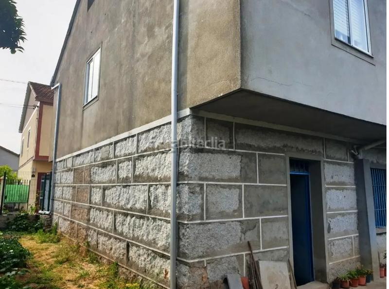 Foto de4a0e75-348c-4f83-a95a-f9d593761b1d. Casa pareada venta casa en la ciudad 2110p4 en Residencia Ourense
