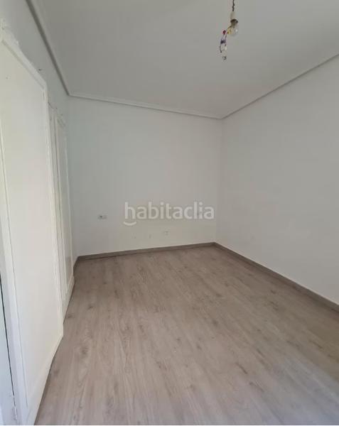 Foto 94bf55b7-33c7-4640-bcbd-6c85c6ebefa0. Flat in rúa vázquez de mella 8 in A Carballeira Ourense