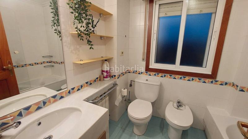 Foto dcd652e7-ba4c-4d5e-9b56-6fc1ac0b4e9d. Appartement avec chauffage parking dans As Lagoas Ourense