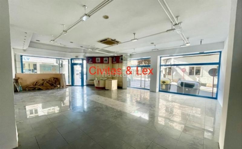 Foto dfc8d3fc-9604-408f-b285-a7f478c30b6b. Lloguer local comercial a Centro Ourense