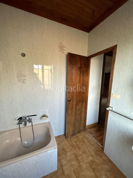 Foto e51b7ac7-e036-4388-ab17-d8091422b3f5. Masia a Melón