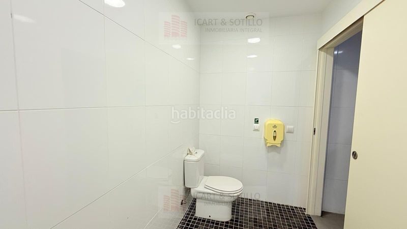Foto 1bdad3ec-fc62-4128-a10e-f507c9c23a26. Local comercial a Casco Urbano Vinaròs