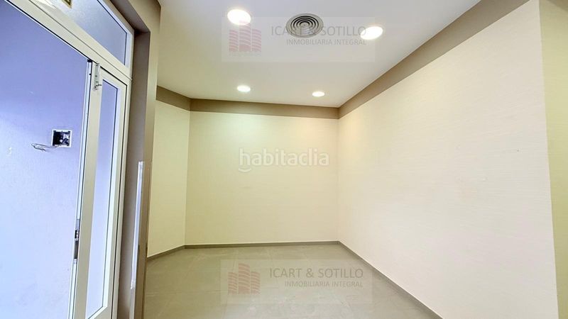 Foto 53fa2bd8-1bc9-46d3-91a6-3d04843c3933. Local comercial a Casco Urbano Vinaròs