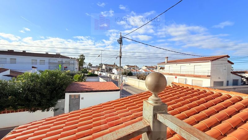 Foto fa1d0d75-544c-43f1-b8c7-43972a9454c1. Xalet amb aparcament a Cala Puntal Vinaròs