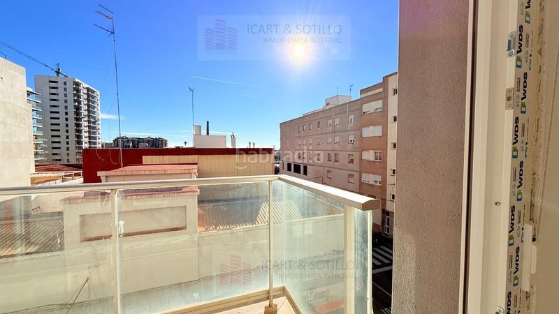 Foto c3475453-461a-470e-9715-281c33e8e596. Pis amb aparcament a Casco Urbano Vinaròs