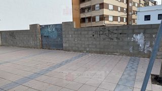 Terreny residencial  Avenida de la estación. Oportunidad de inversión en solar urbano en el centro de peñísco