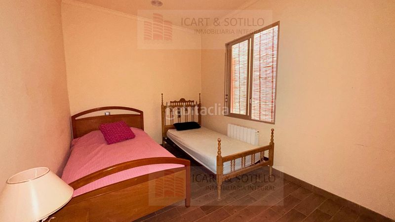 Foto b014ef47-65cd-40ed-8a1d-c2fedb5444f4. Casa amb calefacció a Casco Urbano Vinaròs