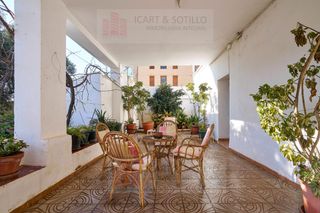 Chalet in Alcanar. Magnifica villa en les cases dalcanar