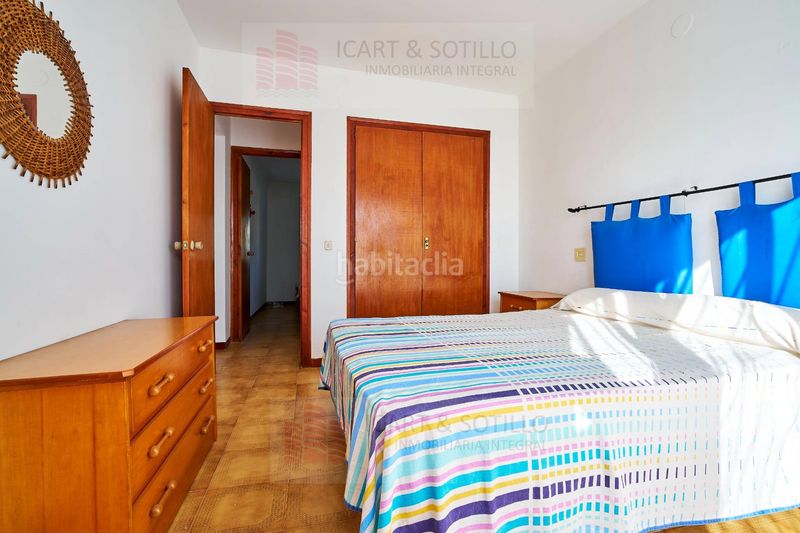 Foto d5086a69-1dba-4ab1-b588-9d3594fae32c. Xalet amb piscina a Alcanar