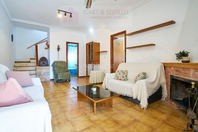 Foto f7af7e6d-9961-4e9c-8692-2bd116d62212. Xalet amb piscina a Alcanar