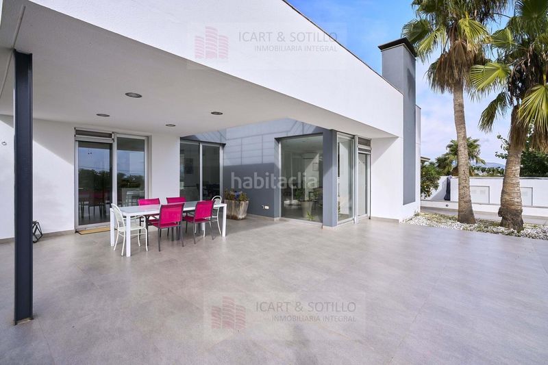 Foto 98e5b391-ae62-4fee-adea-e89720378941. Xalet amb calefacció aparcament piscina a closa de Vinaròs - ermita Vinaròs