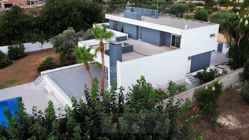 Foto b5e0ffd3-9d07-4338-8a9a-dd7a2538ef8e. Xalet amb calefacció aparcament piscina a closa de Vinaròs - ermita Vinaròs