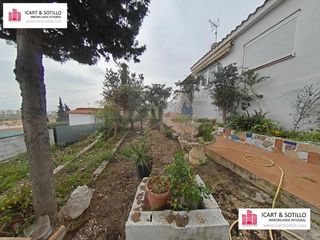 Chalet in Las Atalayas-Urmi-Cerro Mar. Peñiscola urbanizacion en avda. estacion