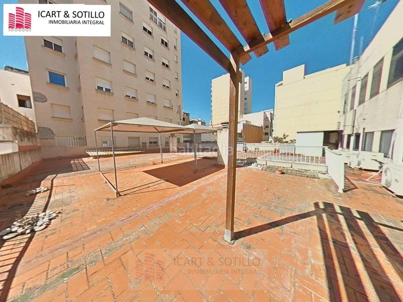 Foto 47d224ea-3cee-4c4f-88e4-10370f42819c. Ufficio in Casco Urbano Vinaròs